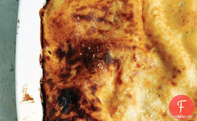Weiße Lasagne mit Parmesan Besciamella (Lasagne in Bianco )