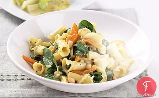 Drei-Wege-Knoblauch-Nudeln mit Bohnen und Paprika