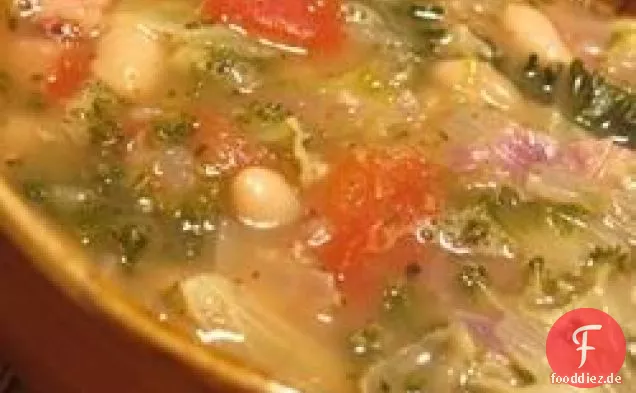 Bohnensuppe mit Grünkohl