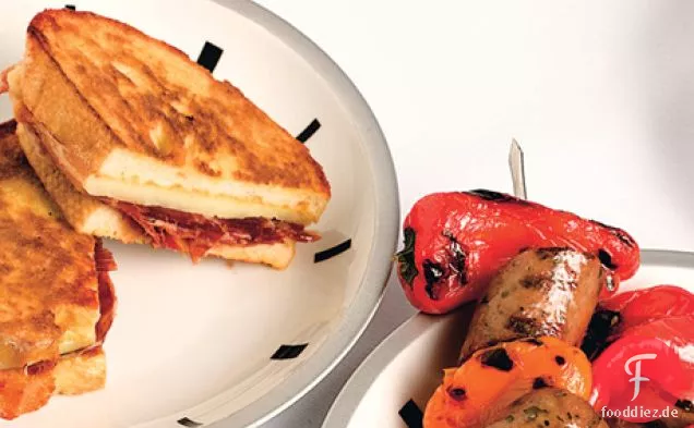 Spanische Schinken-und Käse-Monte Cristo Sandwiches