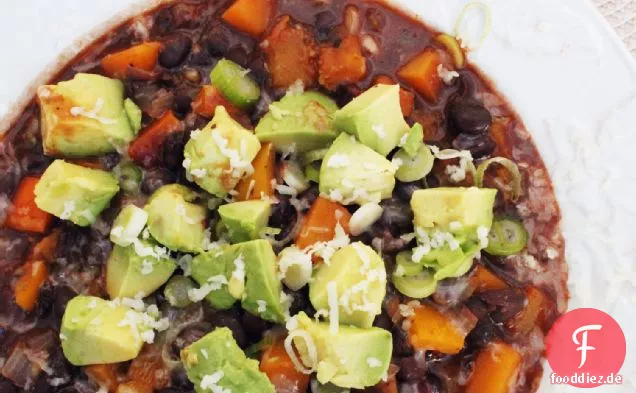 Vegane Schwarze Bohnen und Squash Chili