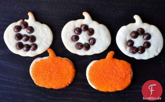 Dekorierte Halloween-Frischkäse-Roll-Out-Kekse