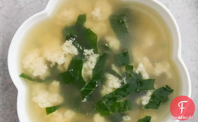 Italienische Ei-Tropfen-Suppe, Stracciatella