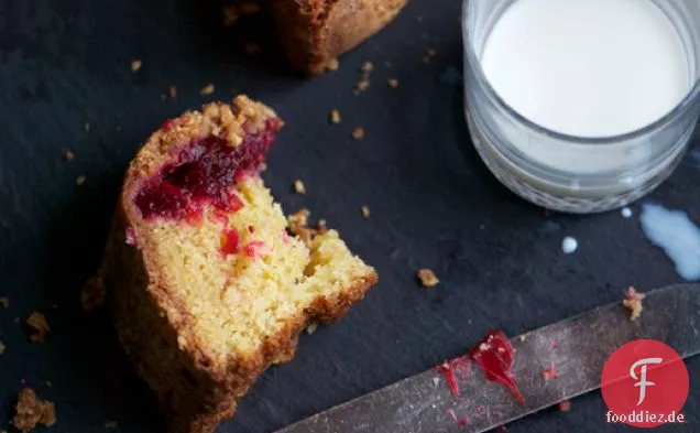 Übrig gebliebener Cranberry-Sauce-Kuchen