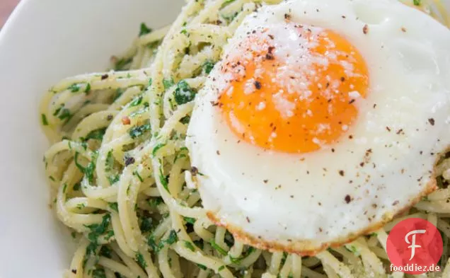 Petersilie Pasta