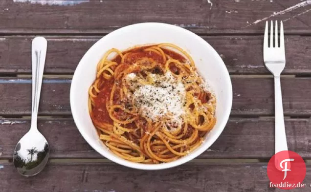Spaghetti Junction: Die $ 4 Spaghetti, die fast so gut schmecken wie die $ 24 Spaghetti von Roy Choi's 'L.A. Son