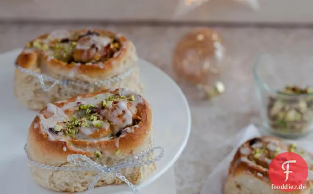 Cranberry-Orangen-Marzipan-Stollen Brötchen