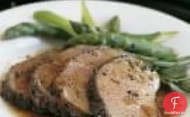 Gerösteter Knoblauch und Rosmarin-geröstete Lammkeule