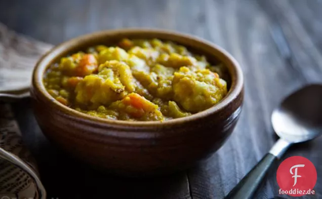Curry Split Erbsensuppe mit Blumenkohl