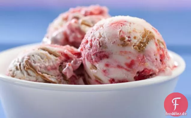 Erdbeer-Käsekuchen-Eis