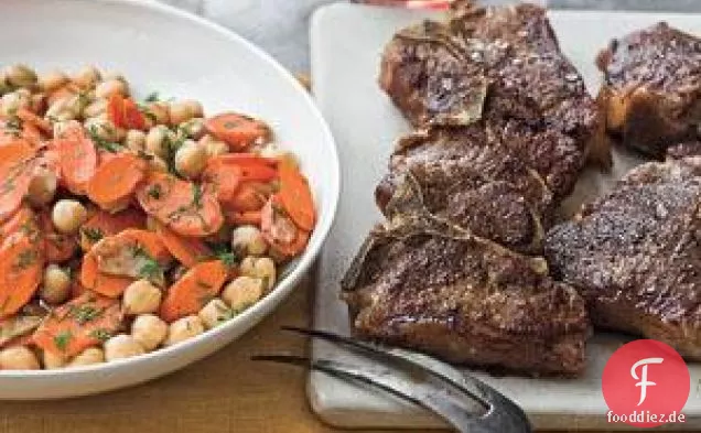 Lammkoteletts Mit Kichererbsen Und Karotten Braten
