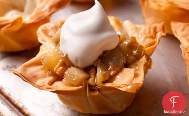 Gingered Birnen in Phyllo Cups