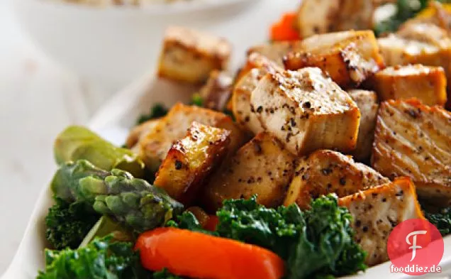 Thai-Schwarzer Pfeffer und Knoblauch Tofu