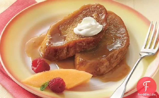 Gebackener Karamell French Toast