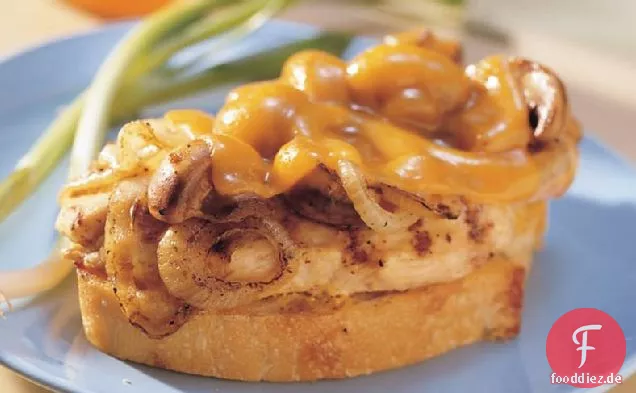 Gegrillte Cheddar-Hähnchenfilet-Sandwiches