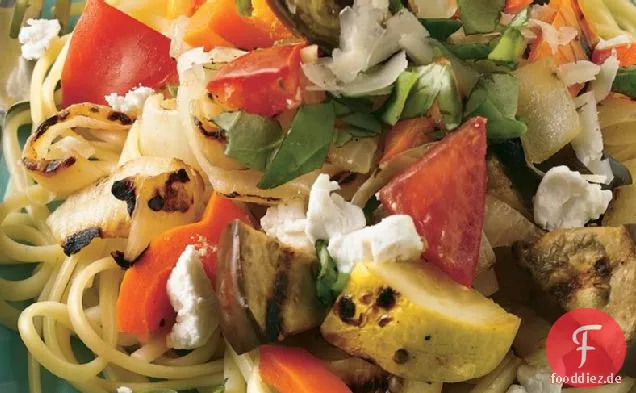 Gegrillte Sommergemüse-Pasta