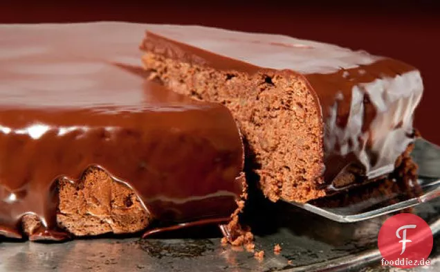 Ungarische Schokolade-Walnuss-Torte