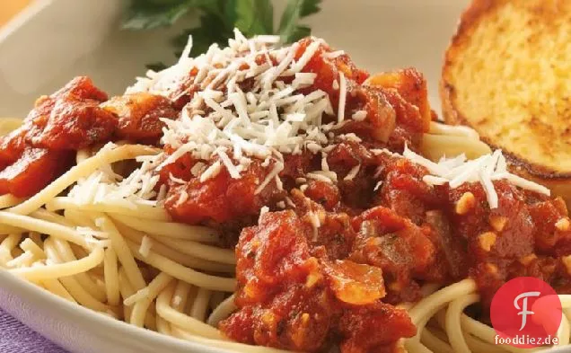 Marinara-Sauce mit Spaghetti