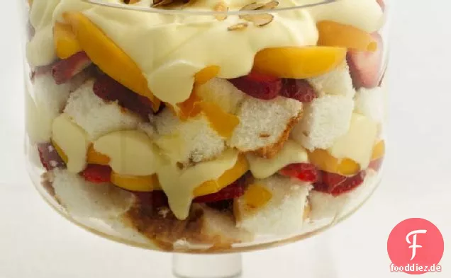 Dünne Erdbeere-Pfirsich-Kleinigkeit