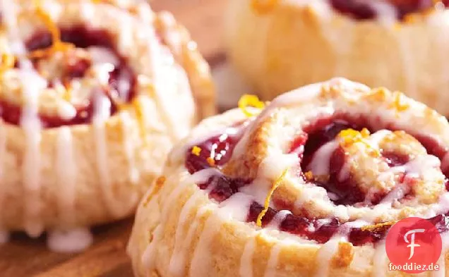 Doppel-Beträufelt Himbeer Rolls