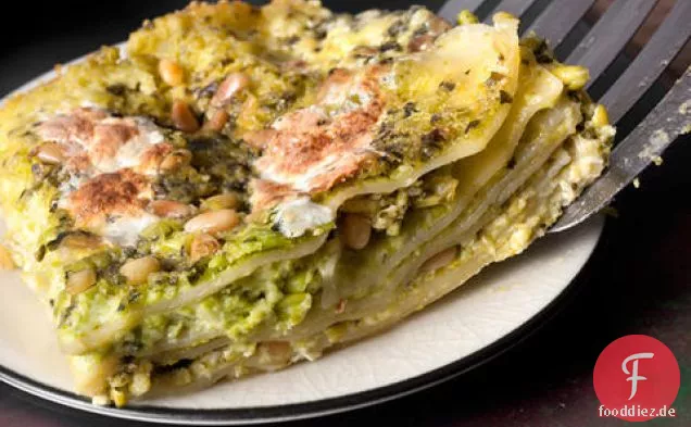 Pesto und Erbsen-Lasagne