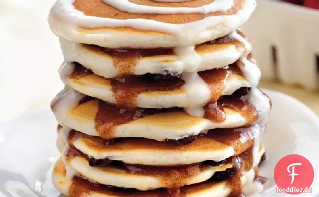 Zimt Rolle Pfannkuchen Stapel