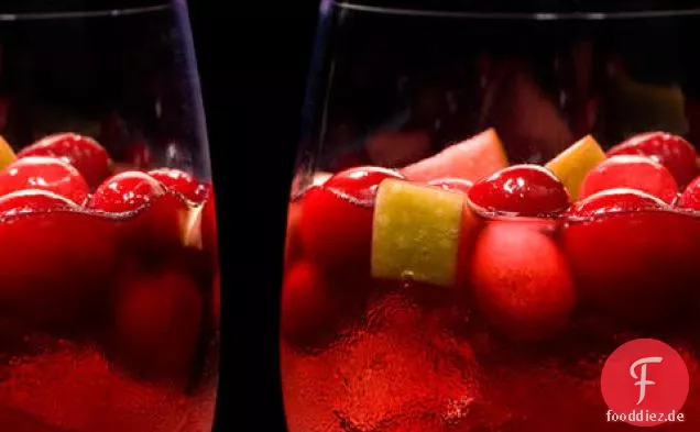 Gewürzte Cranberry Sangría