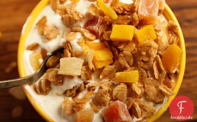 Tropische Dinkel-Müsli