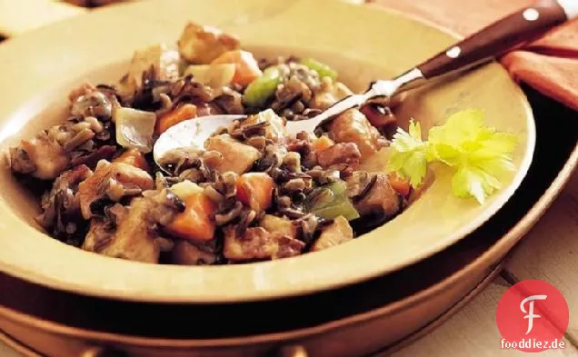 Slow-Cooker Herbed Truthahn und Wildreis-Auflauf (Kochen für 2)