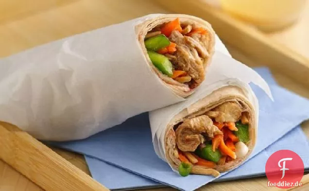 Slow-Cooker Teriyaki-Sesam-Chicken Wraps