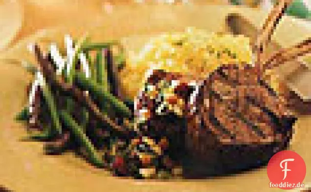 Lammkoteletts mit asiatischer Birne und Kiwi-Salsa
