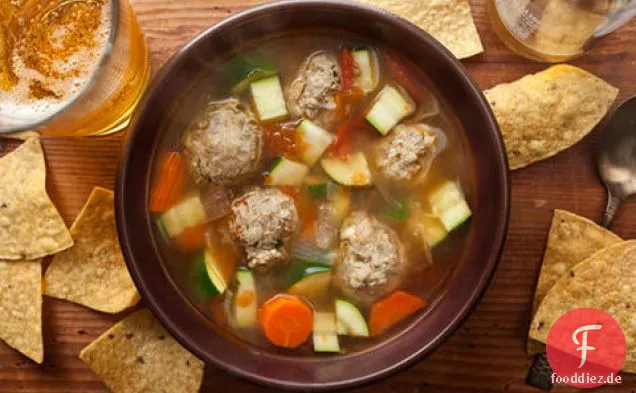 Mexikanische Truthahn-Fleischbällchen-Suppe