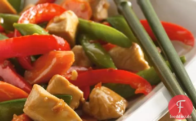 Glutenfreies asiatisches Huhn Stir Fry