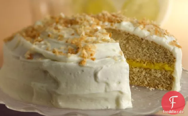 Zitrone gefüllter Kokosnusskuchen