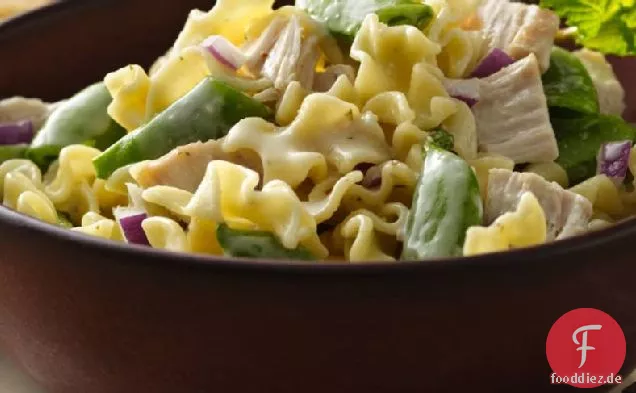 Huhn und Zucker Snap Erbsen Nudelsalat