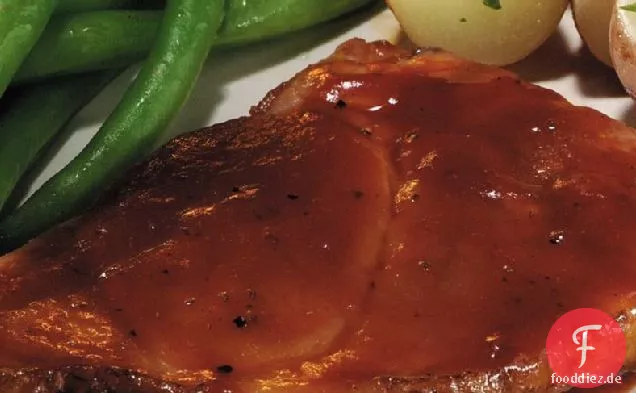 Schinkensteak mit Apfel-Barbecue-Sauce