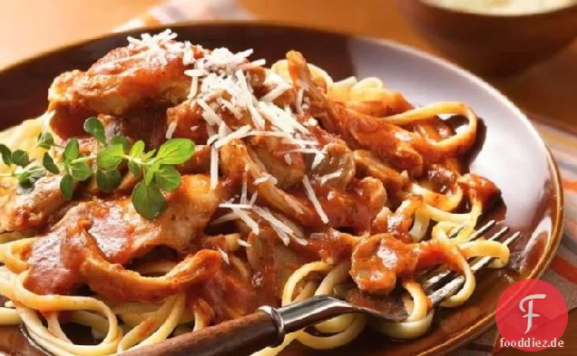 Slow-Cooker Huhn Cacciatore mit Linguine