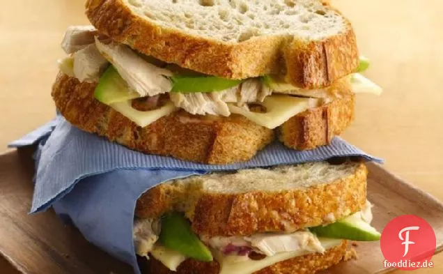 Country Chicken Sandwiches mit Ahorn-Senf-Aufstrich