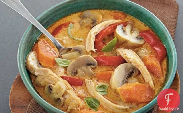 Slow-Cooker Thai Kokos Hühnersuppe