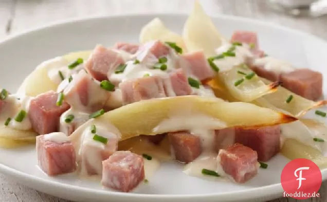 Gegrillter Schinken und Kartoffeln Au Gratin Folienpackung