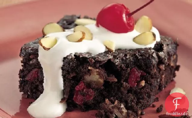 Supreme Obst und Nuss Brownie Dessert