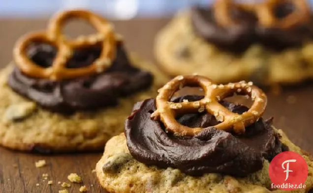 Bier und Brezel Chocolate Chip Cookies