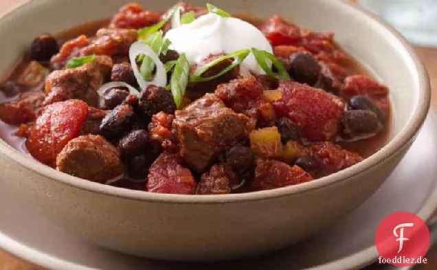 Slow-Cooker Steak und Black Bean Chili