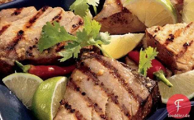Gegrillte Ingwer-Limetten-Thunfisch-Steaks
