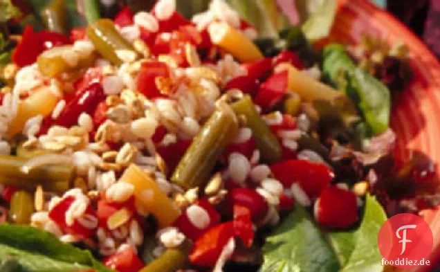 Drei-Bohnen- und Gerstensalat