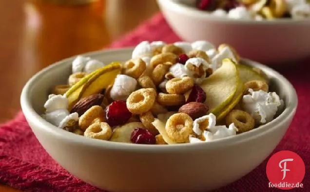 Cinnamon Burst Cheerios® Snack-Mix