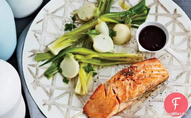 Lachs mit Rotwein-Balsamico-Sauce