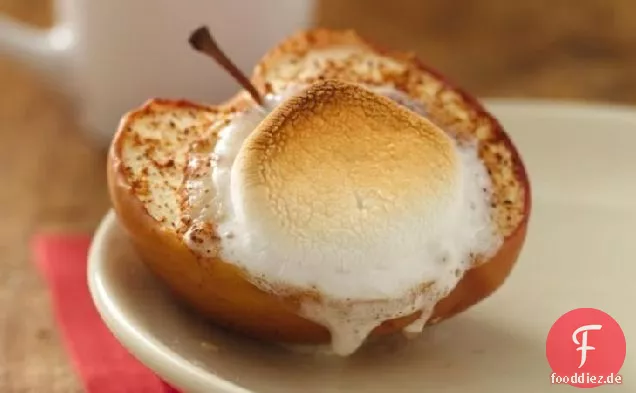 Bratäpfel mit Zimtschnecken Joghurt