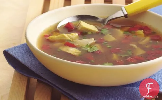 Hühnchen-Curry-Suppe nach thailändischer Art