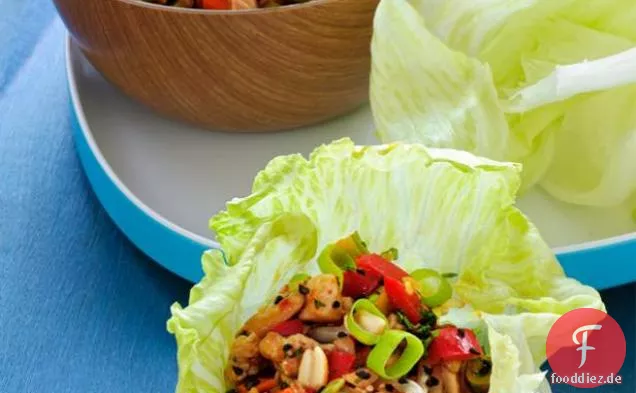 Asiatische Huhn Salat Tassen